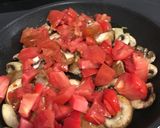 Foto del paso 2 de la receta Tagliatelle súper sabroso con champis, tomates y hierbas frescas 😀