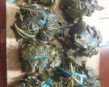 Foto langkah ke 6 dari resep Buntil daun singkong dan daun pepaya.