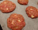 Foto del passaggio 4 della ricetta Hamburger al pistacchio