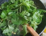 Foto langkah ke 7 dari resep Tumis Jamur Jagung.