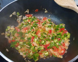 Foto del paso 3 de la receta: *Arroz Caldoso con Pollo y Champiñones*