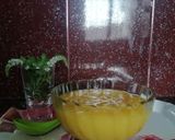 A picture of step 2 of Mango juice.