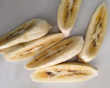 Foto langkah ke 1 dari resep Pisang Goreng Wijen.