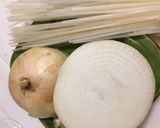Foto del paso 1 de la receta Noodles de arroz con cebolla dulce de Fuentes de Ebro