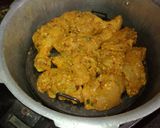 A picture of step 3 of Chatkhara chicken.