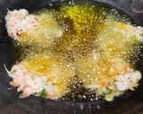 Foto langkah ke 6 dari resep Bakwan Sayur Pedas (1215).