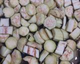 A picture of step 2 of 5 Ingredient Aloo bengan salan (potato eggplant).