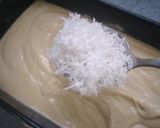 Gambar langkah 5 resipi Kek Nasi Kelapa.