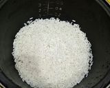 Foto langkah ke 1 dari resep Nasi Liwet khas Sunda (Rice Cooker) Simple.