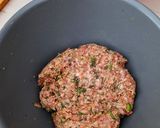 ,,Pulpety z koperkiem na parze,, krok przepisu 1 zdjęcie