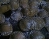 Foto del paso 6 de la receta: Sorrentinos de jamón y muzzarella con salsa de pollo