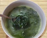 Foto langkah ke 3 dari resep Myeok Guk (Sup Rumput Laut ala Korea).