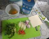 Foto langkah ke 1 dari resep Roti john.