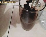 Foto langkah ke 2 dari resep Es coklat kekinian.