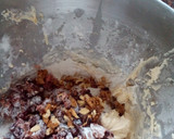 Foto del paso 3 de la receta: Budín de frutos secos húmedo