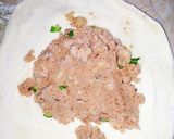 A picture of step 3 of Potato kulcha/naan.