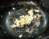 รูปขั้นตอนการทำที่ 2 ของ ผัดถั่วงอกไข่ขาว/ ไข่แดง