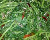 Foto langkah ke 3 dari resep Tumis bayam.