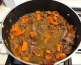 Foto del paso 6 de la receta: Carne guisada con zanahorias