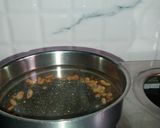 A picture of step 3 of Makhni dal.