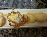 Foto del paso 2 de la receta Canapé de huevo de perdiz y pimientos