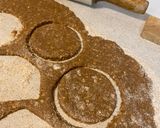 Foto del paso 3 de la receta: Galletas de canela, harina integral y avena
