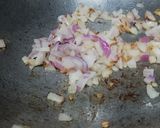 A picture of step 2 of Stuffed Rava Pancake.