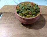 A picture of step 4 of Traditional Gujarati Methi Ringda nu saak.