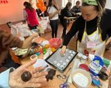 Foto del paso 4 de la receta: Galletas craqueladas de chocolate con un toque de naranja