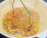 Foto del paso 2 de la receta Huevos rellenos con mahonesa de gamba roja 🦐 🪺 🎄