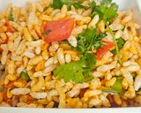 A picture of step 2 of Dry bhel fireless cooking with puffed rice.
