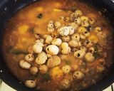 मखाने आलू की शाही सब्जी (makhane aloo ki shahi sabzi recipe in Hindi) रेसिपी चरण 4 फोटो