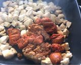 Foto del paso 1 de la receta: Pollo con jamón y chorizo