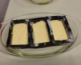 Foto del paso 4 de la receta: Cake de naranja con flores de nata