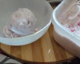 A picture of step 5 of Strawberry ice cream.