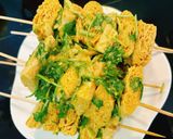 Hình bước làm 3 của món Cốt lết chay xiên nướng (Satay chay)