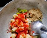 A picture of step 2 of Shimla mirch potato sabji.