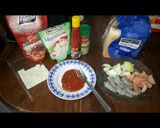 Foto langkah ke 1 dari resep Pizza seafood roti tawar.