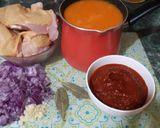 Foto del paso 2 de la receta: Tallarines en Salsa Roja de Pollo