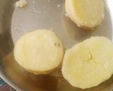 A picture of step 1 of Crispy potato fries.