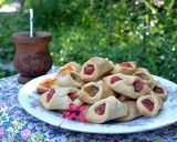 Foto del paso 6 de la receta: Pañuelitos de dulce con masa de queso😲