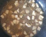 A picture of step 3 of Rhubarb and Apple Crumble.