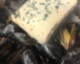 Une image de l'étape 4 de Moules au roquefort facile et rapide.