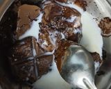 A picture of step 8 of Chocolate ganache cake.