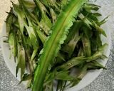 Hình bước làm 1 của món Đậu rồng bóp xổi