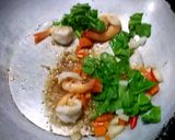 รูปขั้นตอนการทำที่ 3 ของ ข้าวผัดกุ้งโบราณ