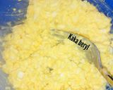 Foto langkah ke 2 dari resep Boiled egg sandwich | sandwich telur rebus.