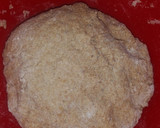 Foto del paso 3 de la receta: Masa de harina integral para tarta sale una tapa!!