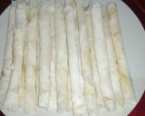 Foto langkah ke 5 dari resep Stik Keju Kulit Lumpia.
