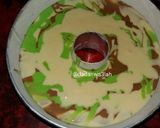 Foto langkah ke 5 dari resep Bolu Putih Telur Loreng Army 😉.
